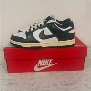 NIKE Women’s Vintage Green Dunk Low size 5.5W / 4M